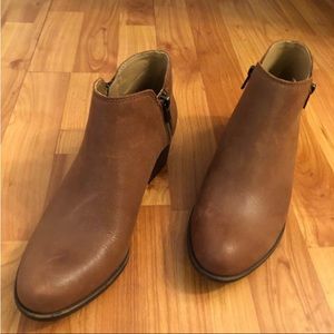 Lucky brand burklee ankle booties